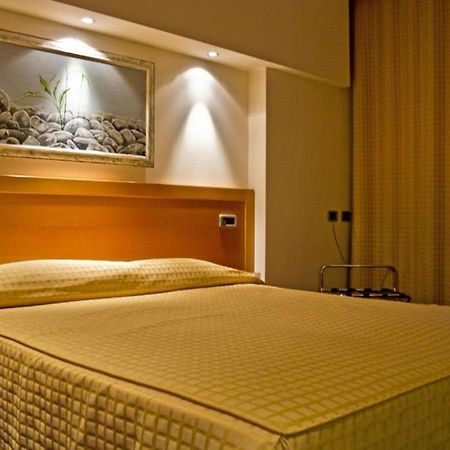Hotel Planet Arezzo Buitenkant foto
