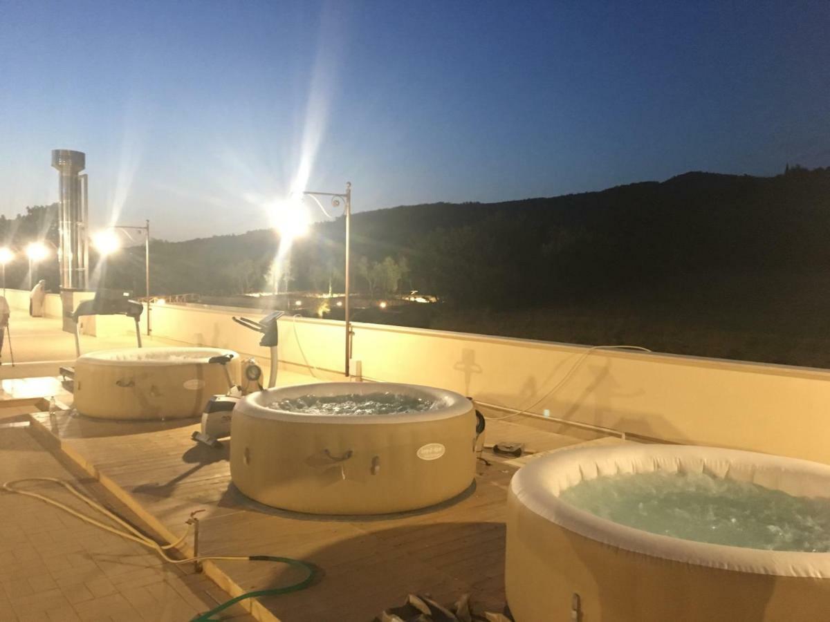 Hotel Planet Arezzo Buitenkant foto