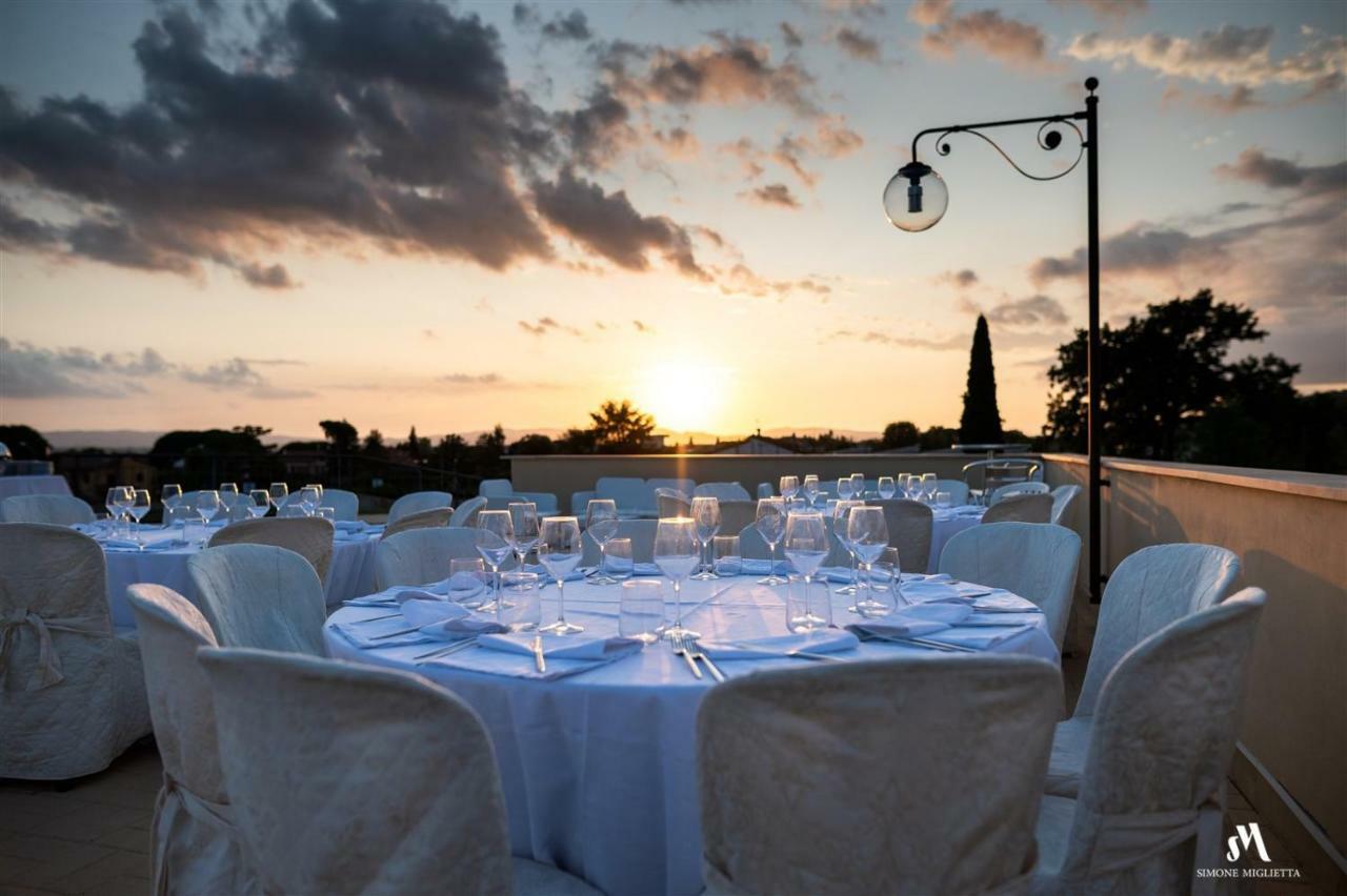 Hotel Planet Arezzo Buitenkant foto